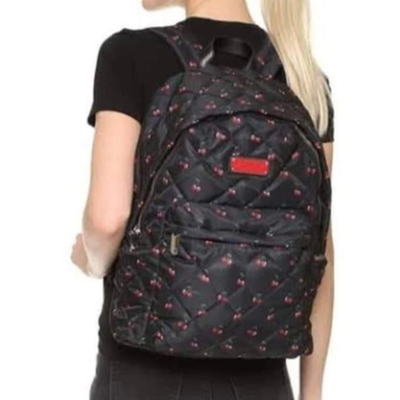 Marc Jacobs - Quilted Cherry Backpack/Book bag - Cherries. Great condition!! - Picture 2 of 13